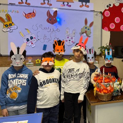 مدرسه‌ی خرگوش ها (پایه دوم دبستان)