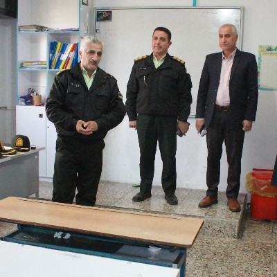 بازدید مامور انتظامی